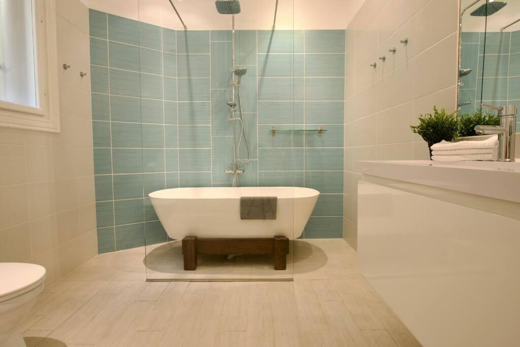 Premium Apartment By Hi5- Anker Apartment Budapest Exterior foto